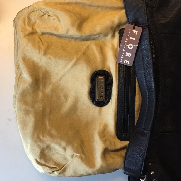 Fiore By Isabella NWT❤️Fiore Black Leather Studded Bag. P/A1091/20 - Picture 7 of 11